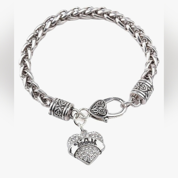 High-Quality Silver Heart Charm Bracelet - Picture 1 of 12